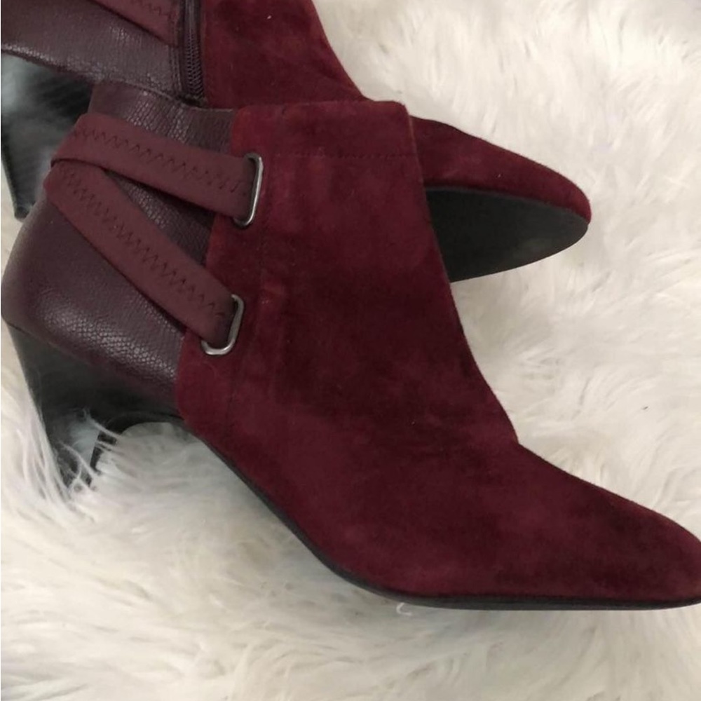 NEW! ALFANI SUEDE BOOTIES W/SIDE ZIPPER